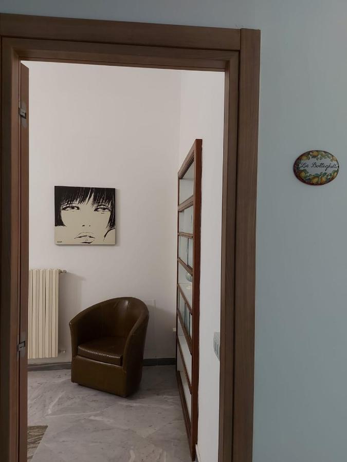 Le Ginestre In Centro Bed & Breakfast Salerno Luaran gambar