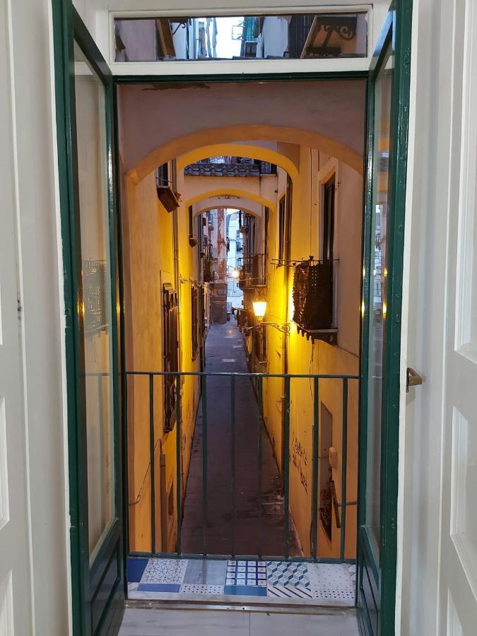 Le Ginestre In Centro Bed & Breakfast Salerno Luaran gambar