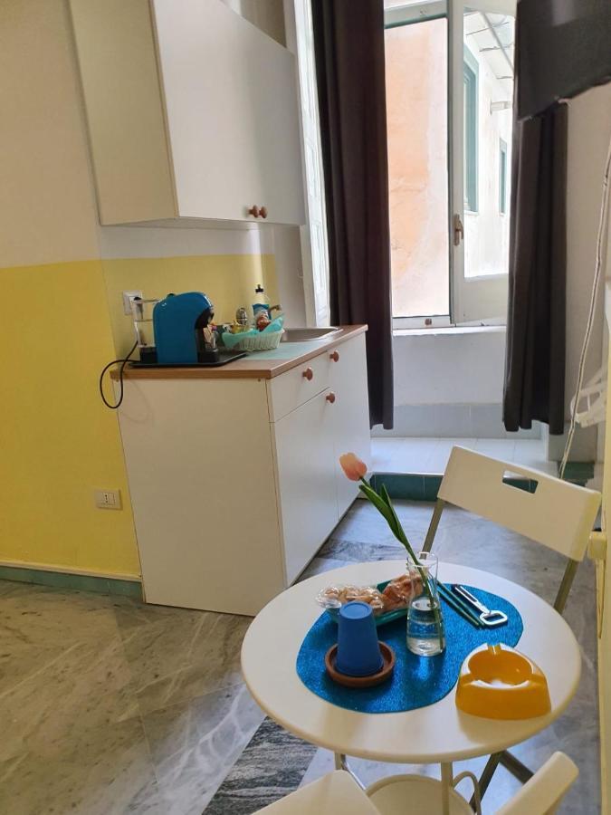 Le Ginestre In Centro Bed & Breakfast Salerno Luaran gambar