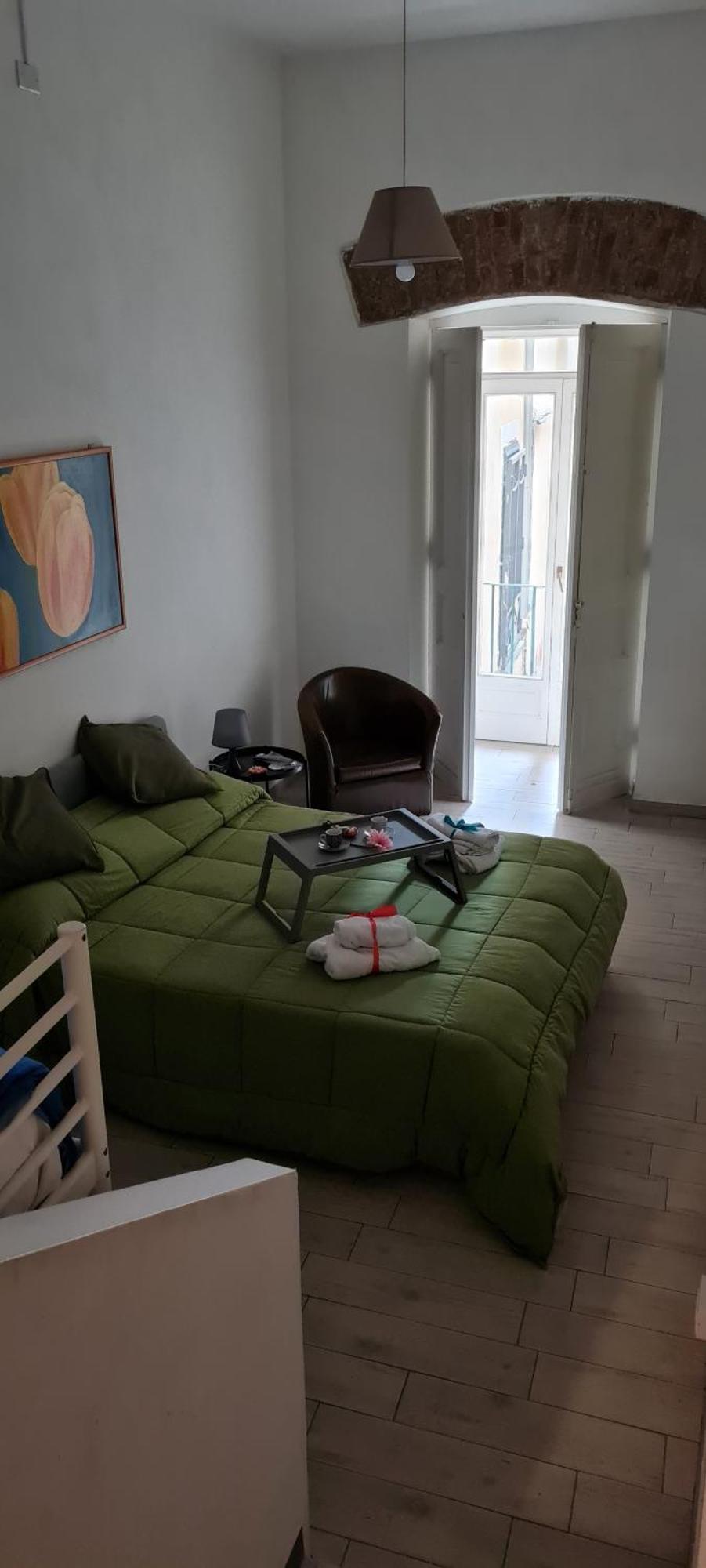 Le Ginestre In Centro Bed & Breakfast Salerno Bilik gambar
