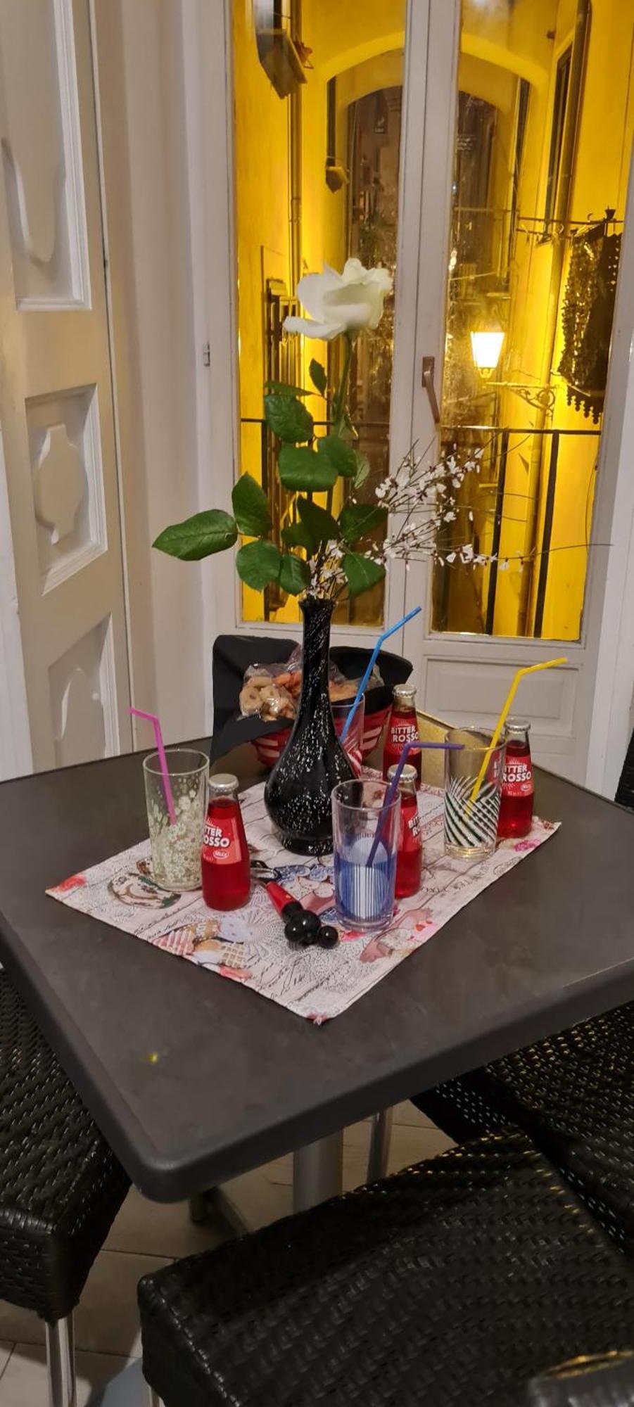 Le Ginestre In Centro Bed & Breakfast Salerno Bilik gambar