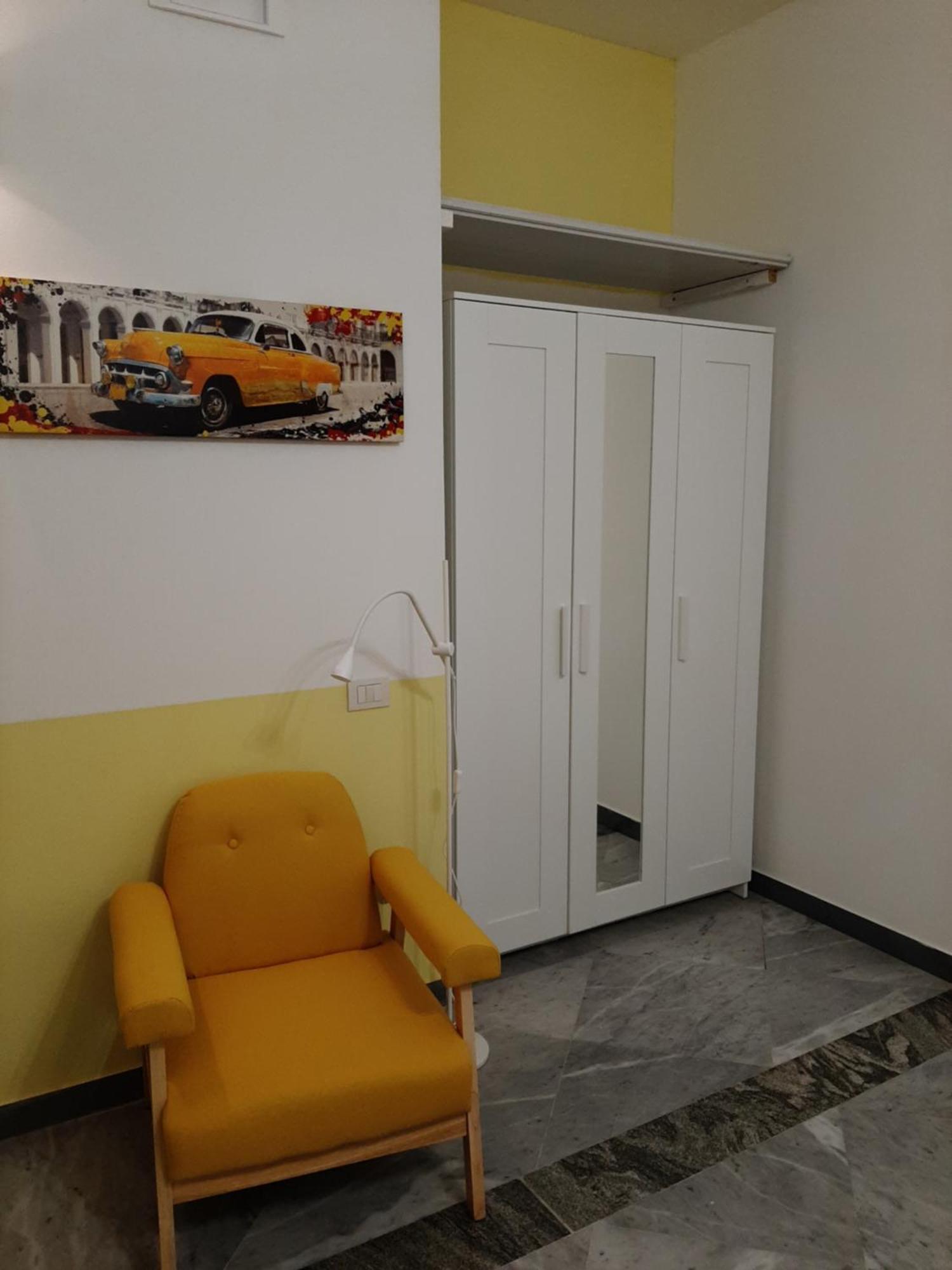 Le Ginestre In Centro Bed & Breakfast Salerno Bilik gambar